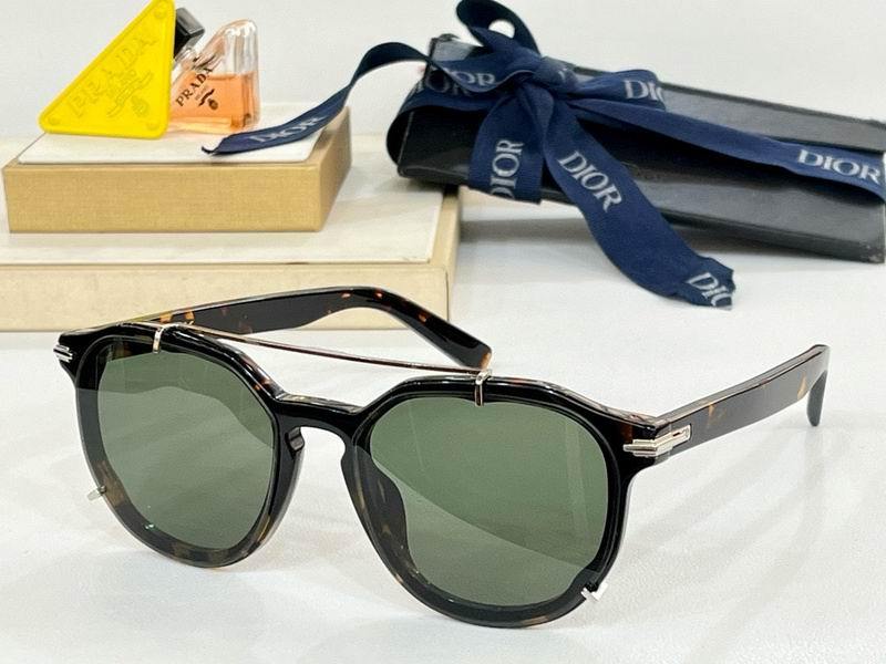 DIOR Sunglasses 733